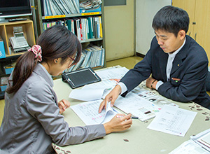 営業と制作スタッフの密な連携